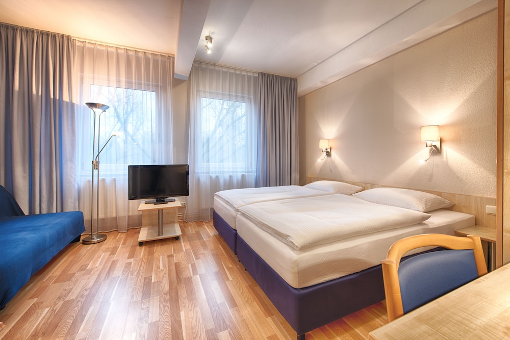 enjoy hotel Berlin City Messe 21