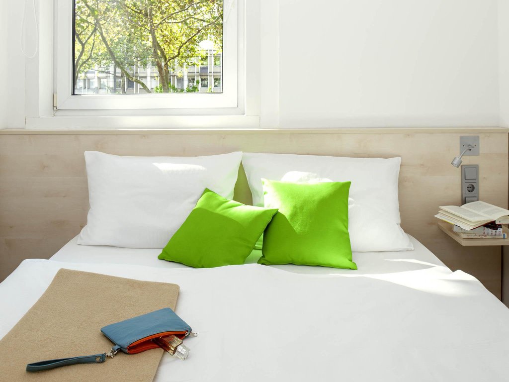 Nuno Hotel Köln City 3