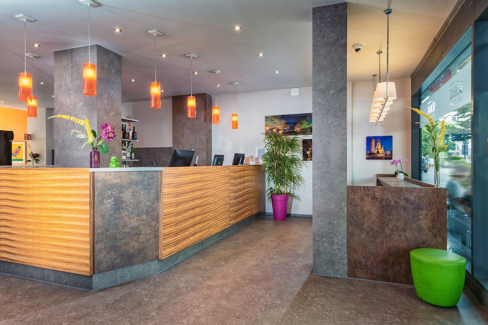 SORAT Hotel Berlin 4