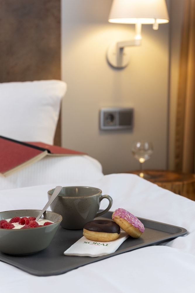 SORAT Hotel Berlin 12