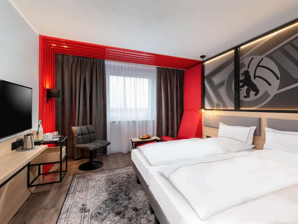 ibis Styles Berlin Treptow 15