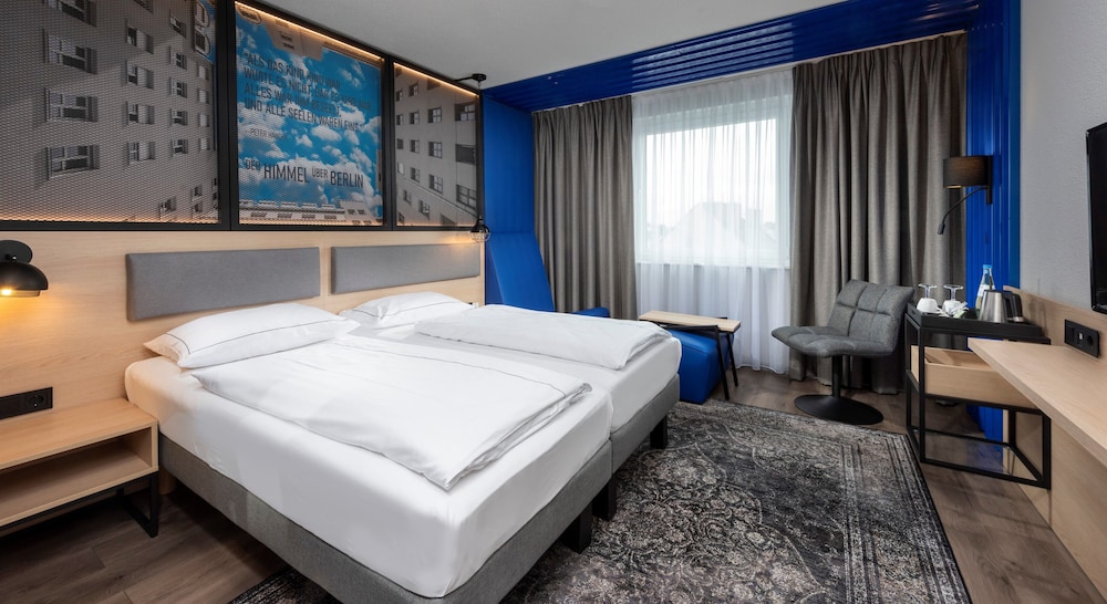 ibis Styles Berlin Treptow 17