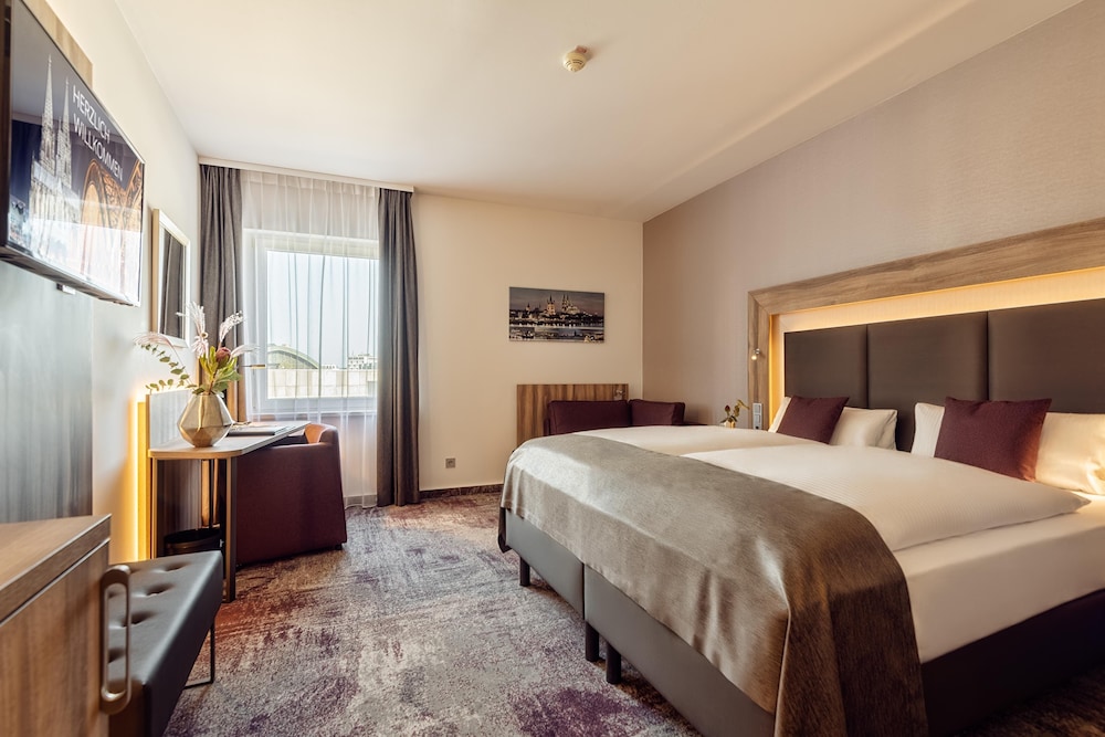 CityClass Hotel Europa am Dom 8