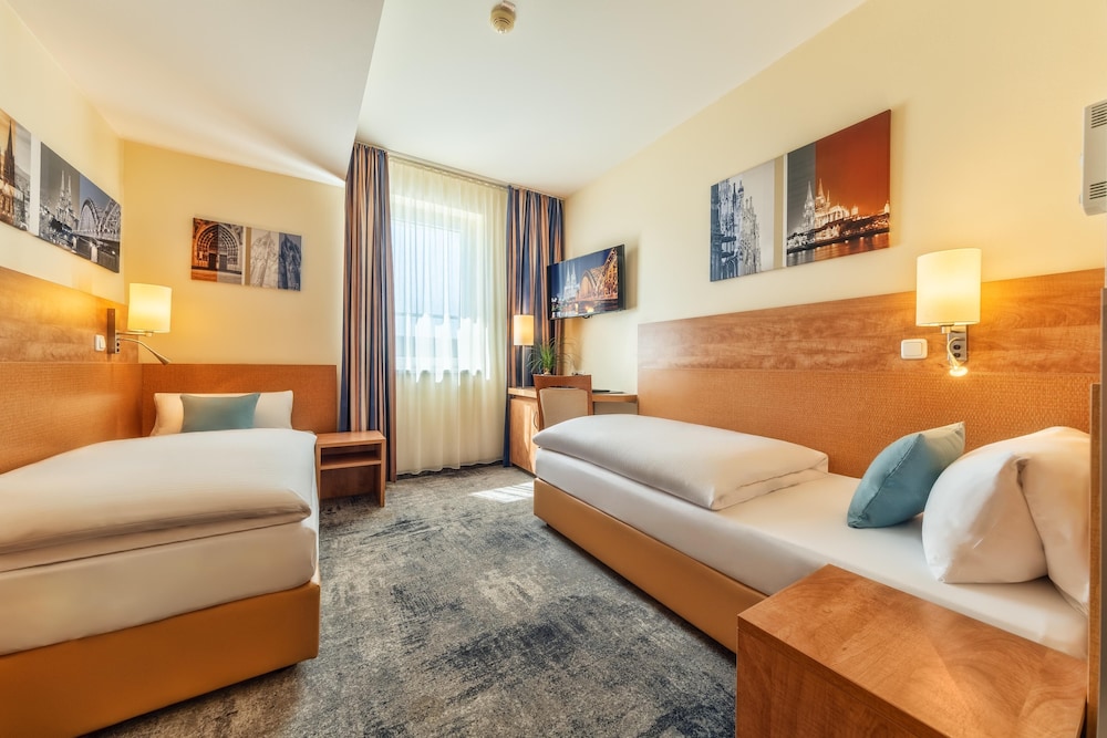 CityClass Hotel Europa am Dom 21