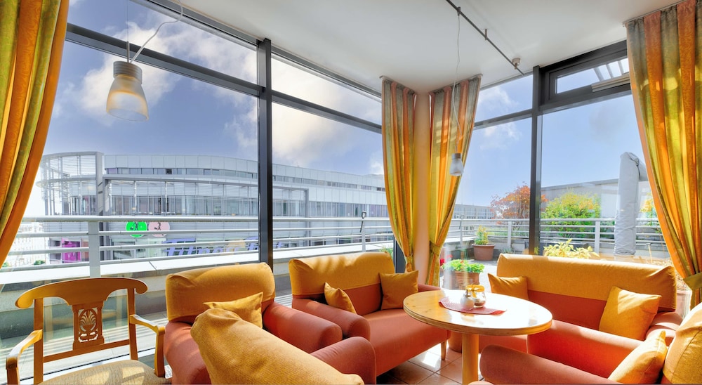 Radisson Hotel Berlin Charlottenburg 8