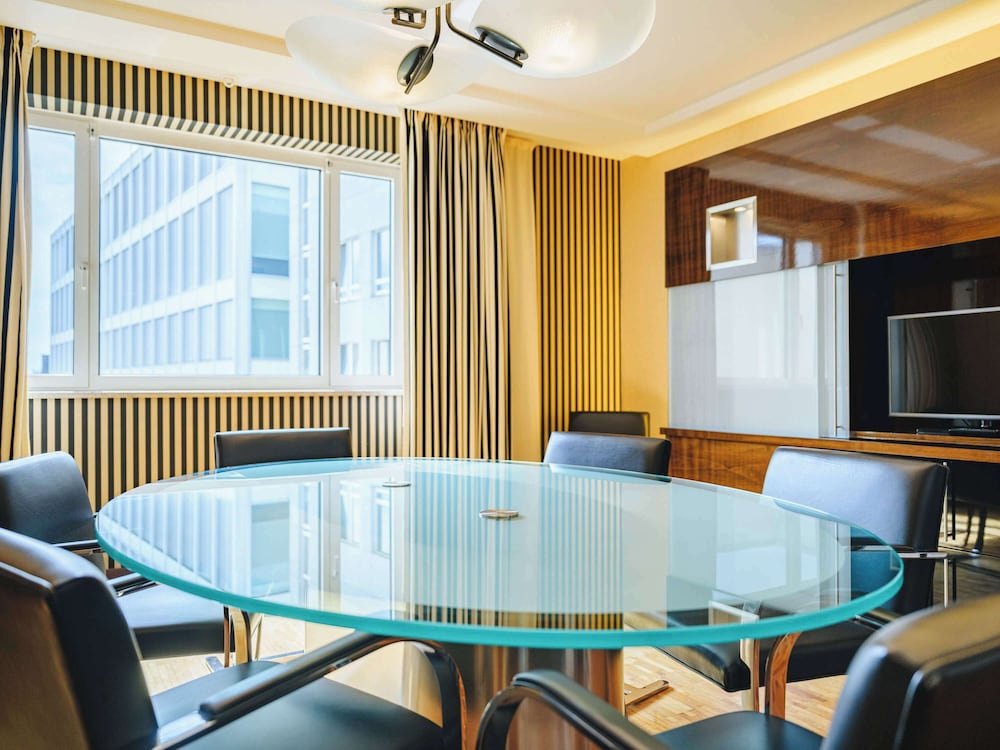 Pullman Berlin Schweizerhof 15