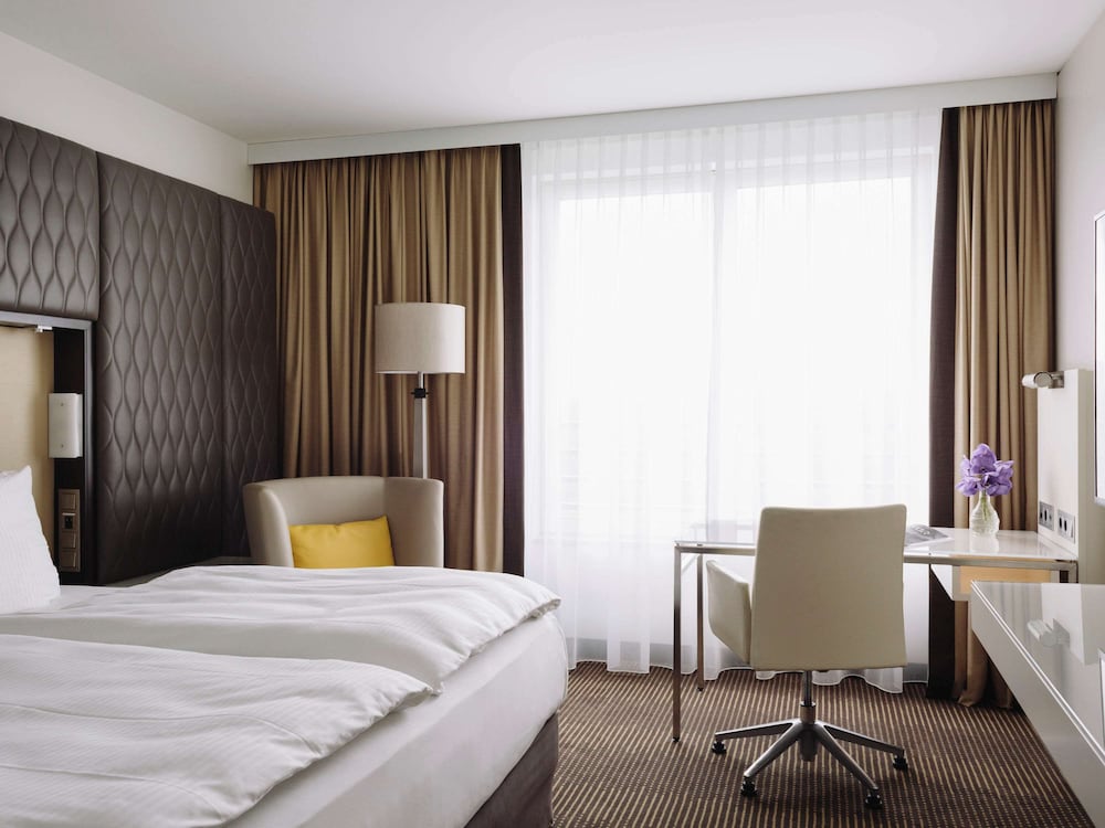Pullman Berlin Schweizerhof 3