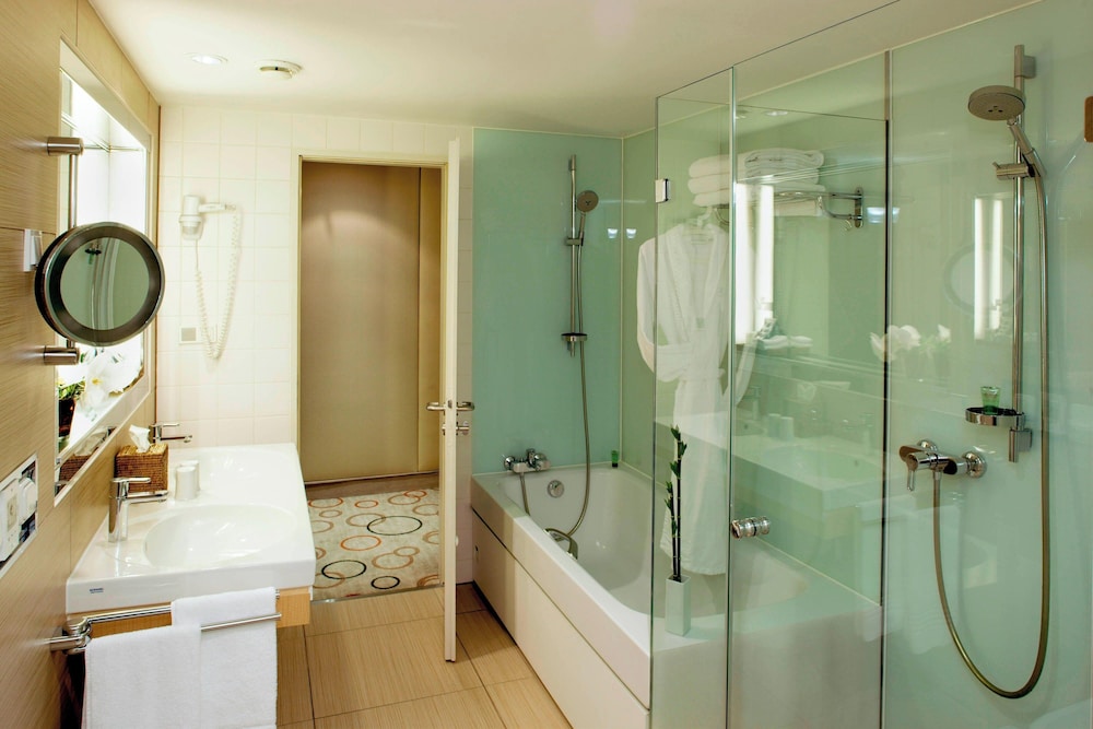 Sheraton Berlin Grand Hotel Esplanade 17