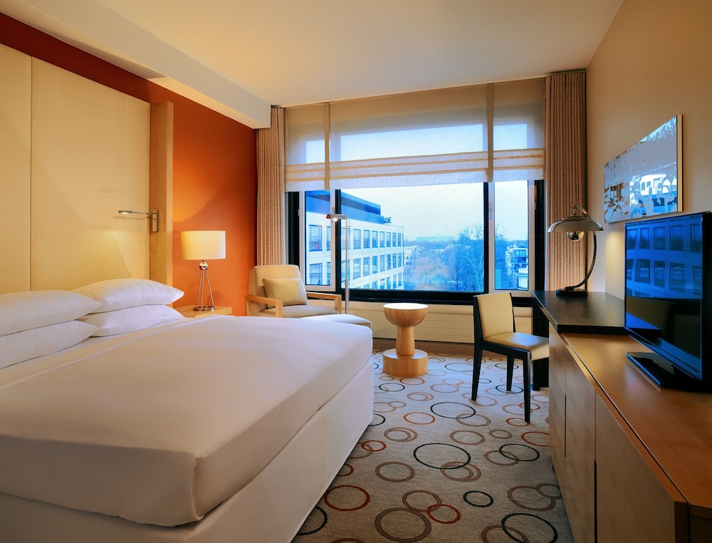 Sheraton Berlin Grand Hotel Esplanade 11