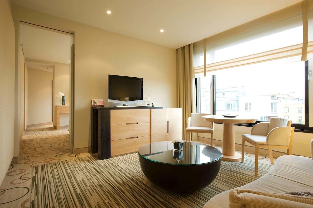 Sheraton Berlin Grand Hotel Esplanade 12