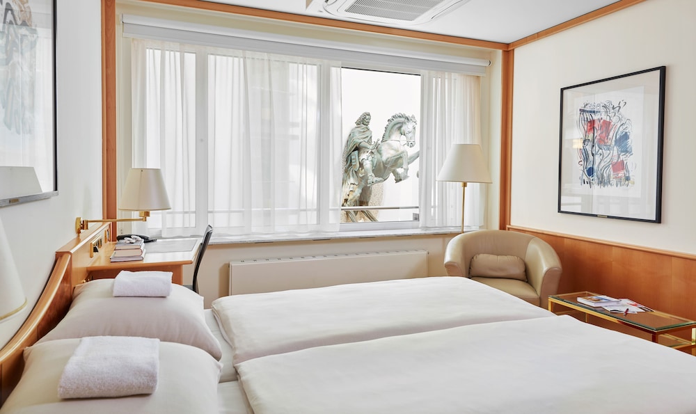 Living Hotel Großer Kurfürst 8