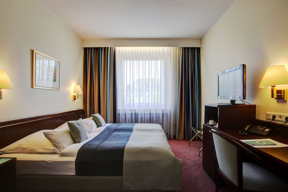 Trip Inn Hotel Esplanade 13