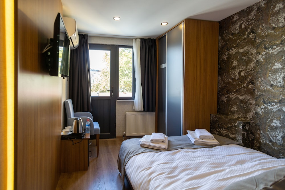 Calenberg Hotel 7