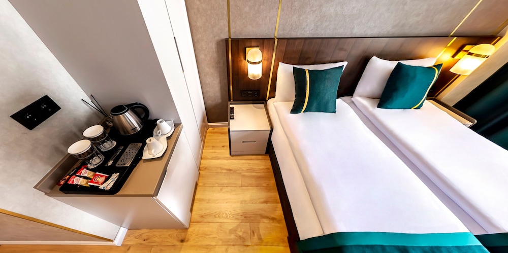 Costera Hotel 19