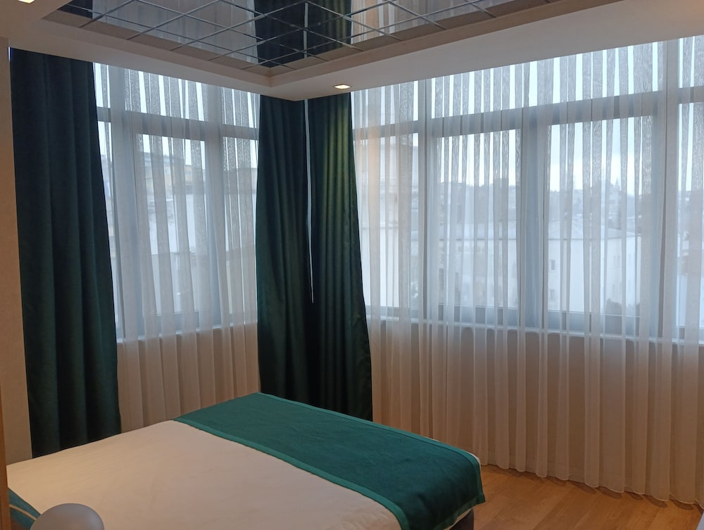 Costera Hotel 21