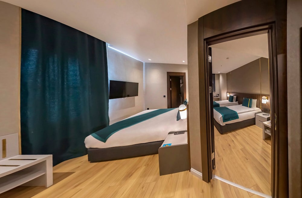 Costera Hotel 17