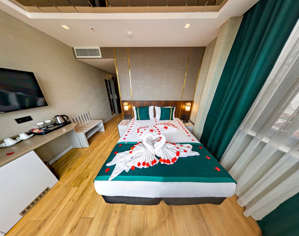 Costera Hotel 18
