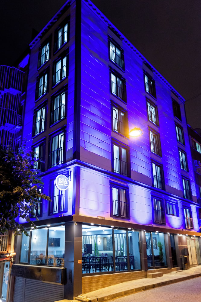Ria Suites Hotel 1