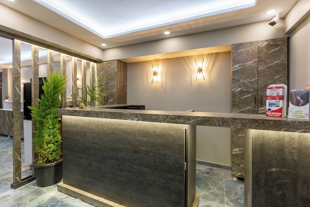 Ria Suites Hotel 2