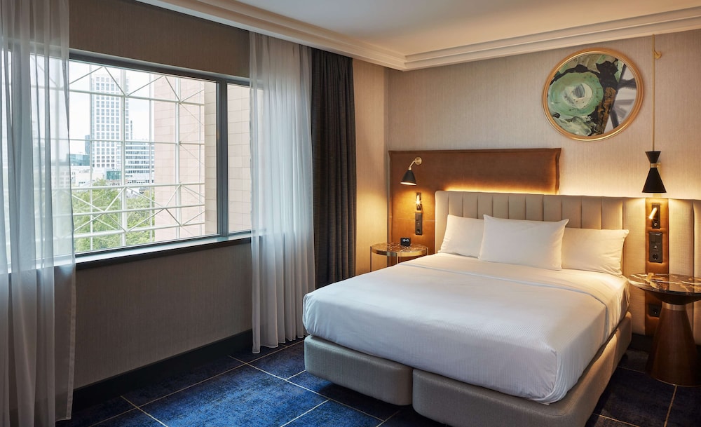 Hilton Frankfurt City Centre 17