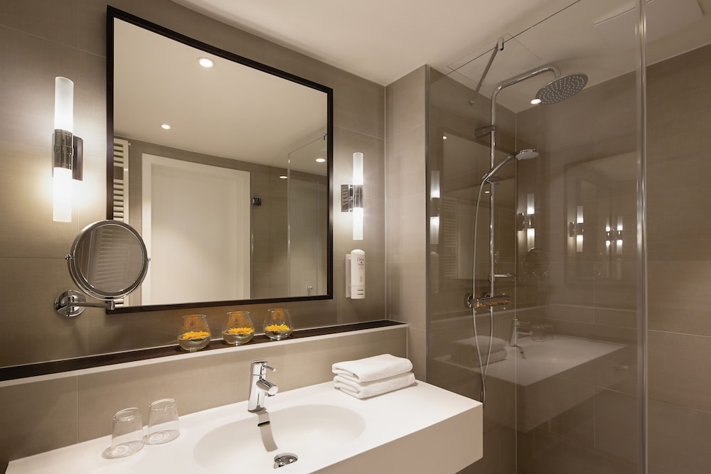 Holiday Inn Berlin City Center East Prenzlauer Berg 11