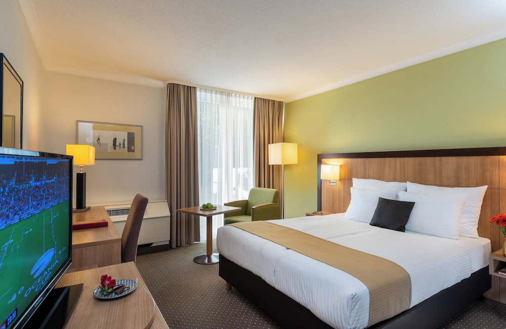 Leonardo Hotel Düsseldorf Airport - Ratingen 1