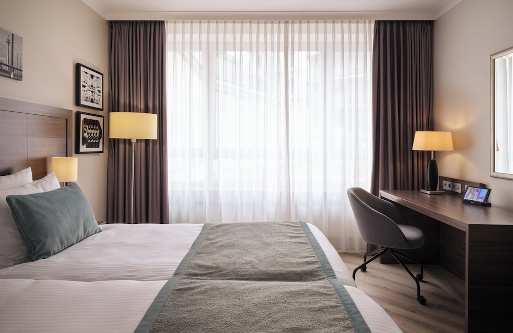 Leonardo Royal Hotel Düsseldorf Königsallee 18