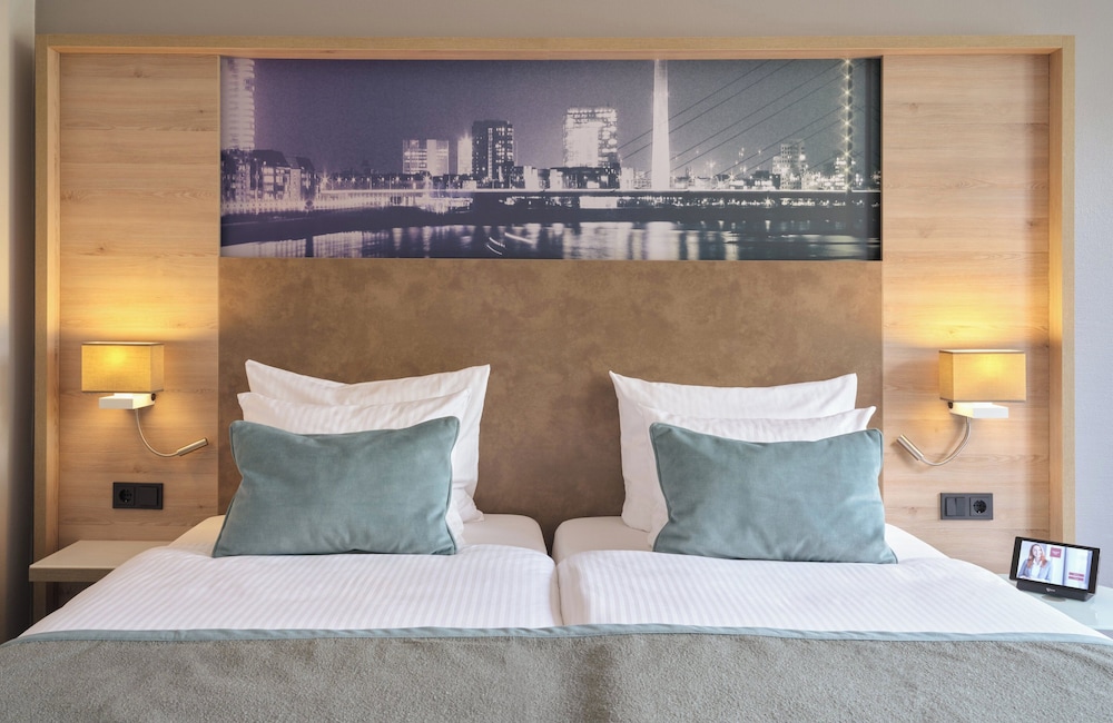 Leonardo Royal Hotel Düsseldorf Königsallee 9