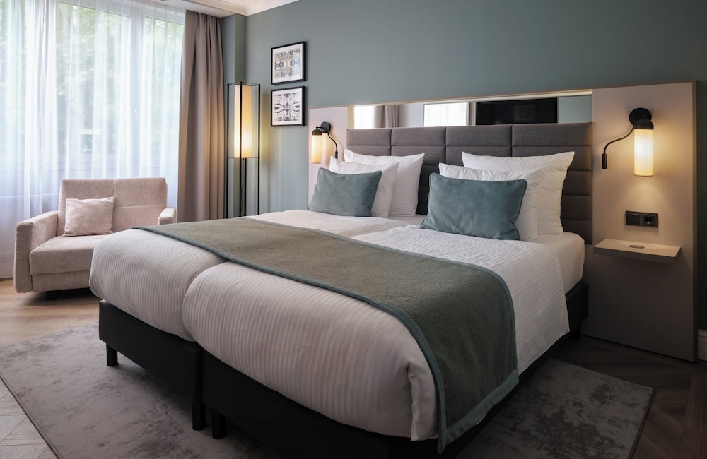 Leonardo Royal Hotel Düsseldorf Königsallee 17