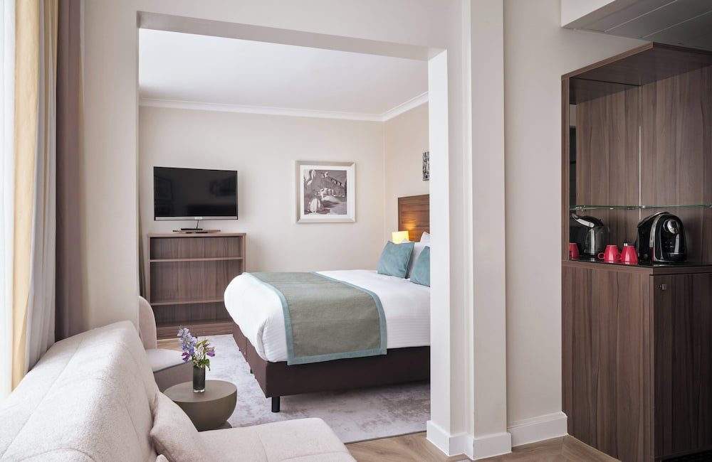 Leonardo Royal Hotel Düsseldorf Königsallee 20