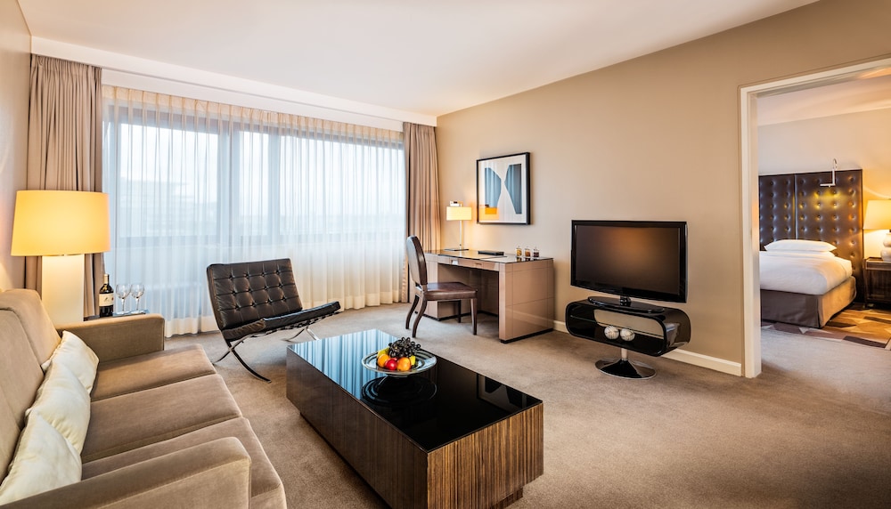 Hyatt Regency Cologne 8