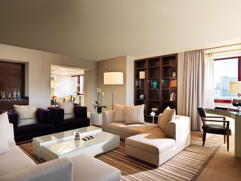Hyatt Regency Cologne 23