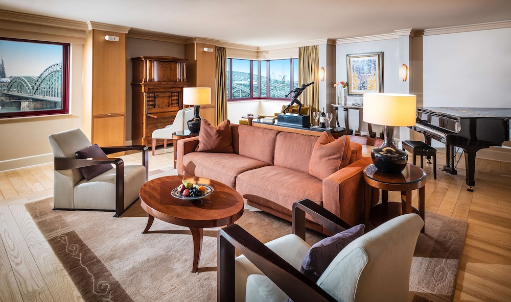 Hyatt Regency Cologne 13