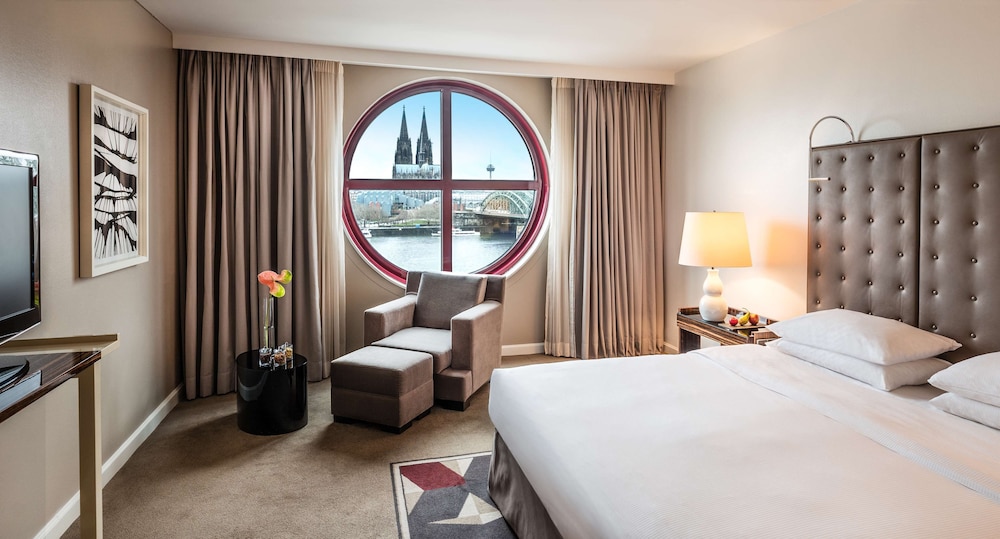 Hyatt Regency Cologne 14