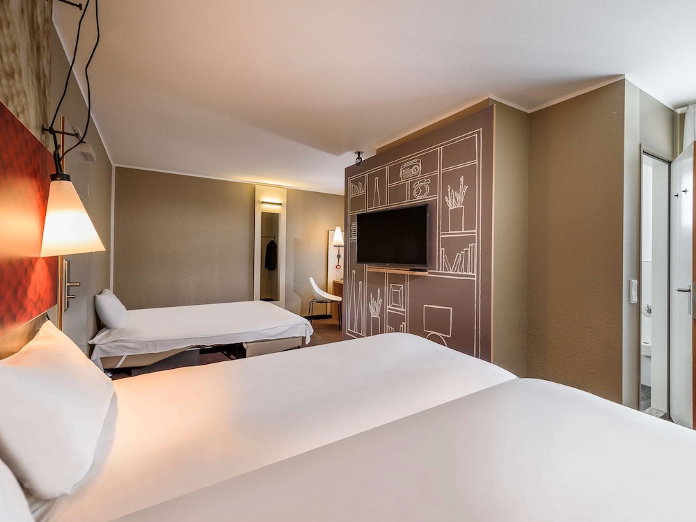 ibis Frankfurt Centrum Hotel 19