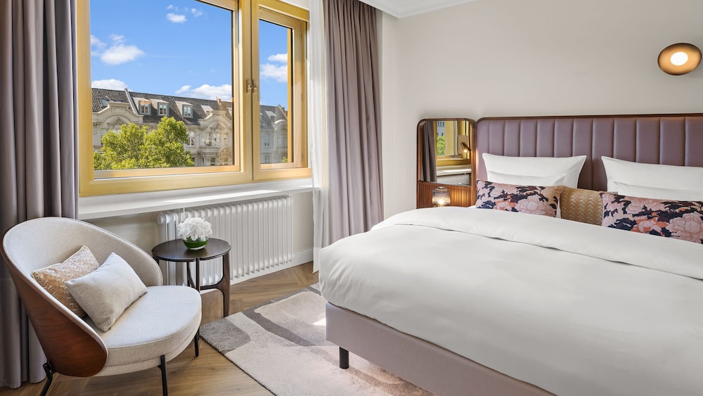 Hotel Bristol Berlin 11