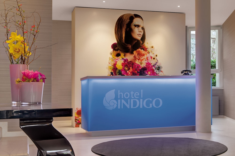 Indigo Düsseldorf - Victoriaplatz 1