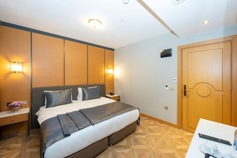 Freya Hotel 23