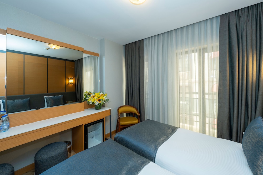 Freya Hotel 7