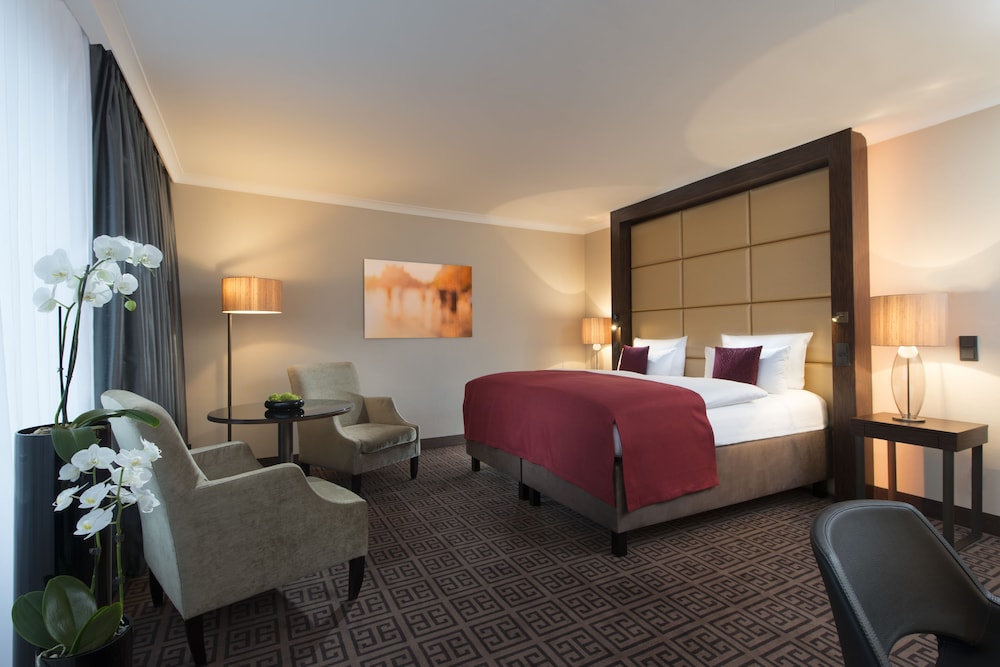 Hotel Palace Berlin 10