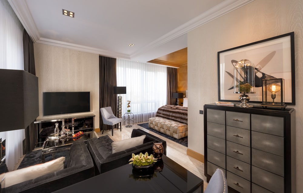 Hotel Palace Berlin 23