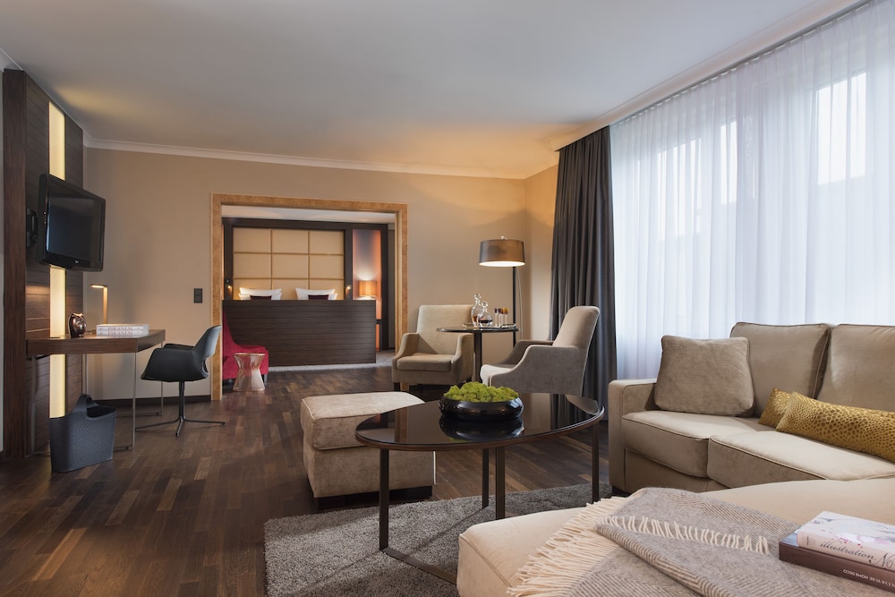 Hotel Palace Berlin 11