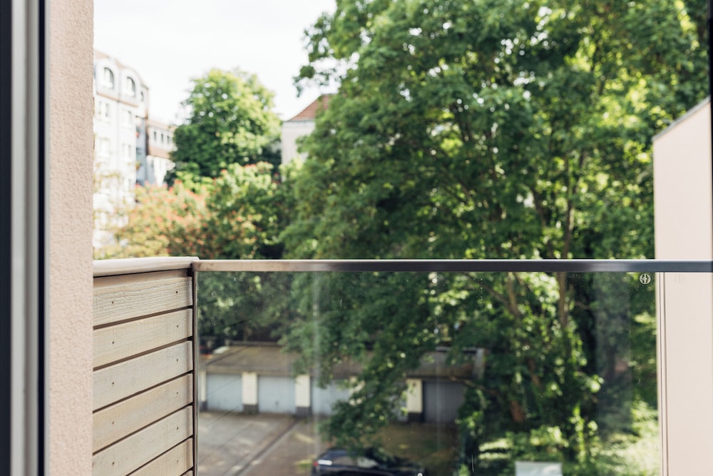 harry's home Berlin Moabit 12