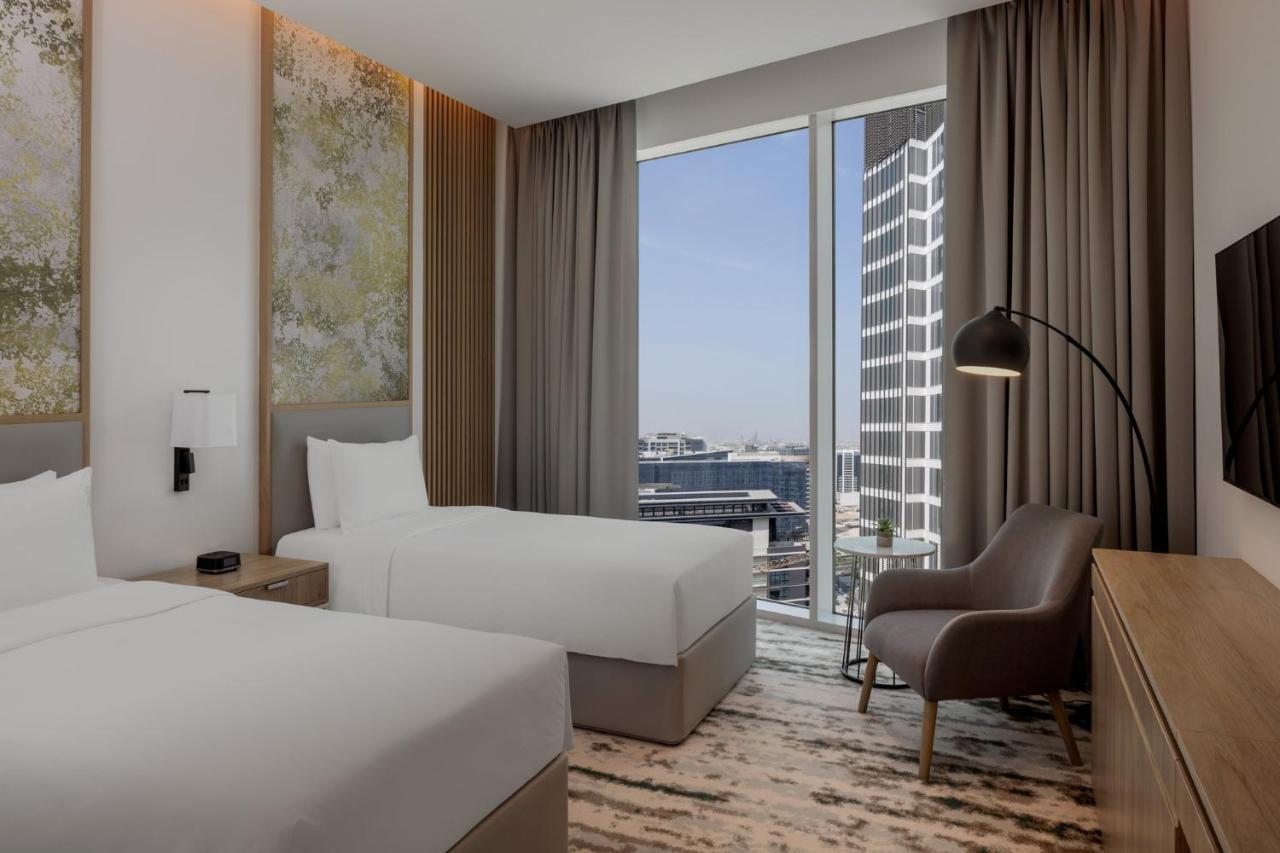 Holiday Inn Dubai Business Bay 2