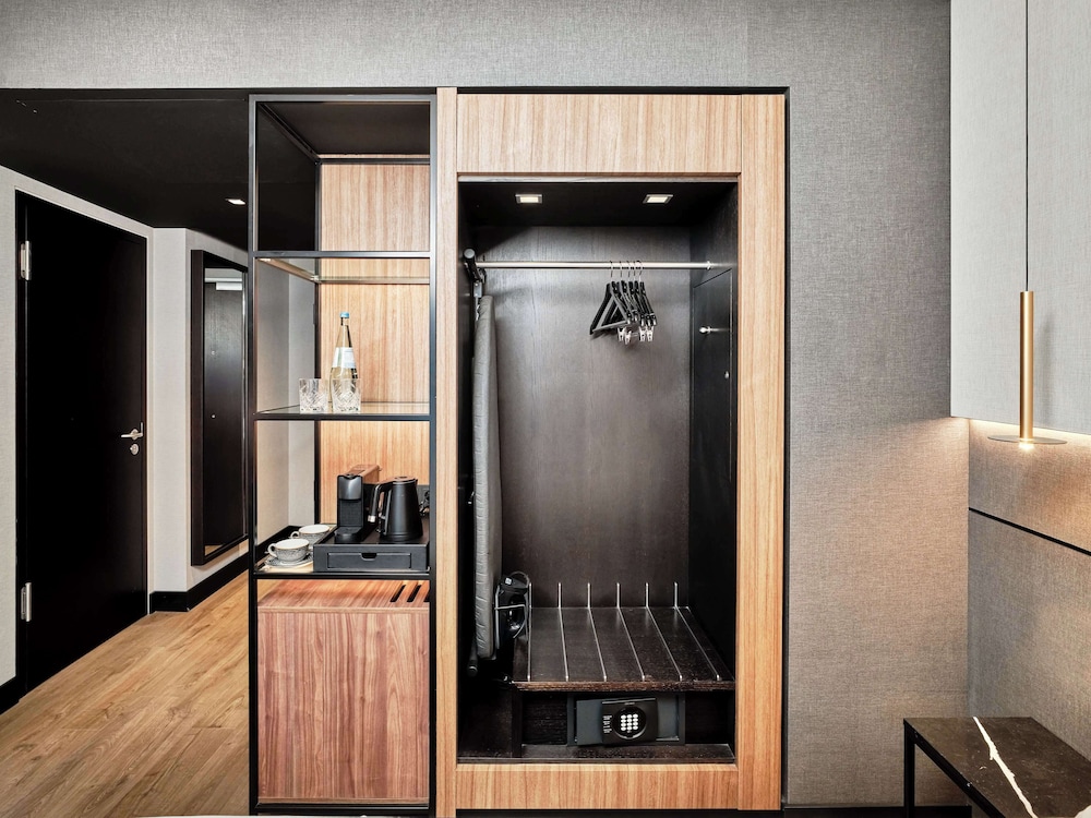 Radisson Collection Hotel, Berlin 13