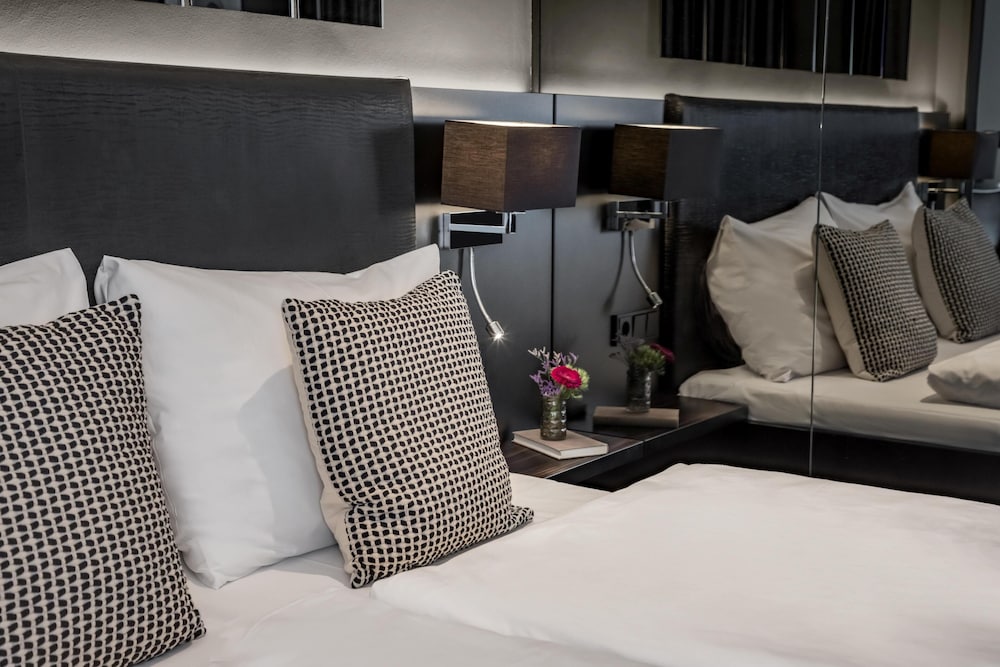 Hotel AMANO Düsseldorf 17