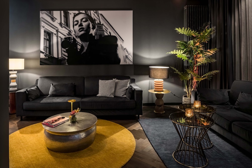 Hotel AMANO Düsseldorf 4