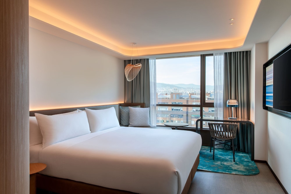 Labtwentytwo Barcelona, a Tribute Portfolio Hotel 13