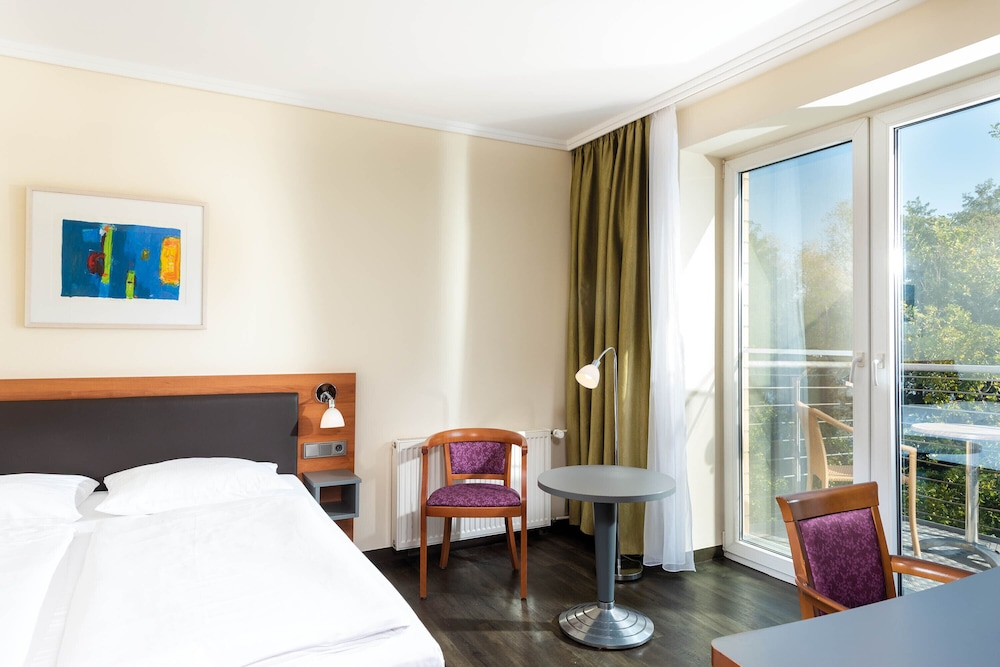 Seminaris Seehotel Potsdam 11