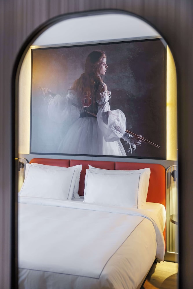 Radisson RED Berlin Kudamm 11